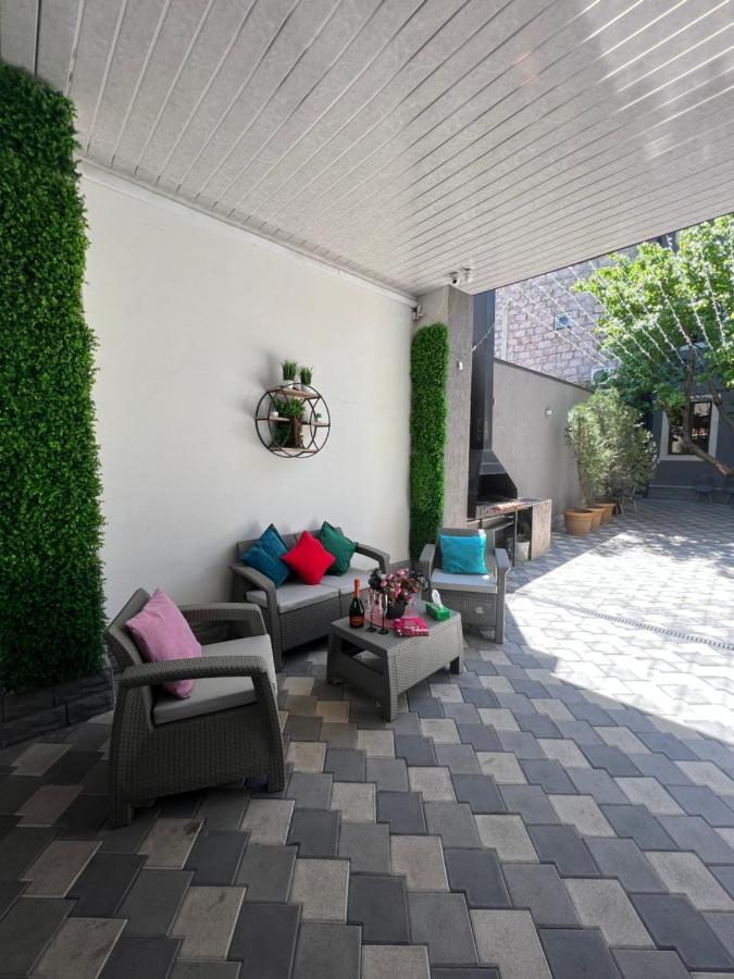 Cool Blue Interior Self Check In Apartment เยเรวาน ภายนอก รูปภาพ